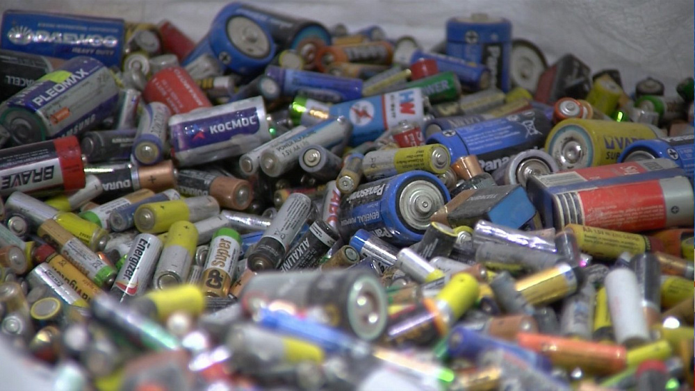 В Челябинске перерабатывают батарейки