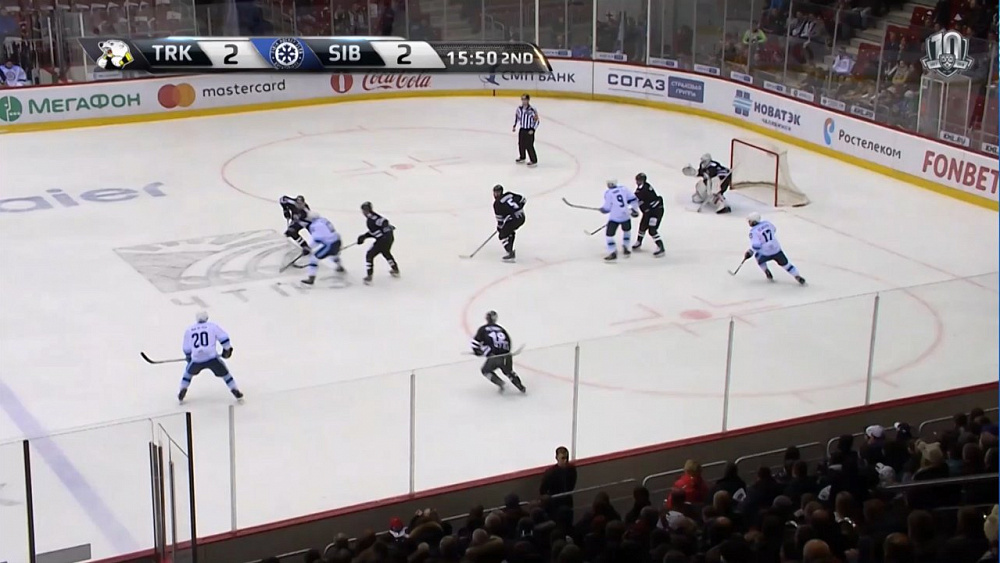 «Трактор» принял «Сибирь» на домашнем льду