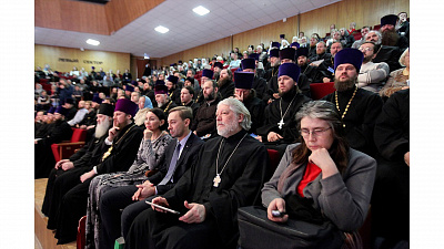 В Челябинске начались Рождественские чтения 