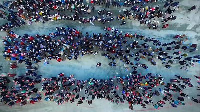 Еманжелинцы поздравляют Путина с Новым годом