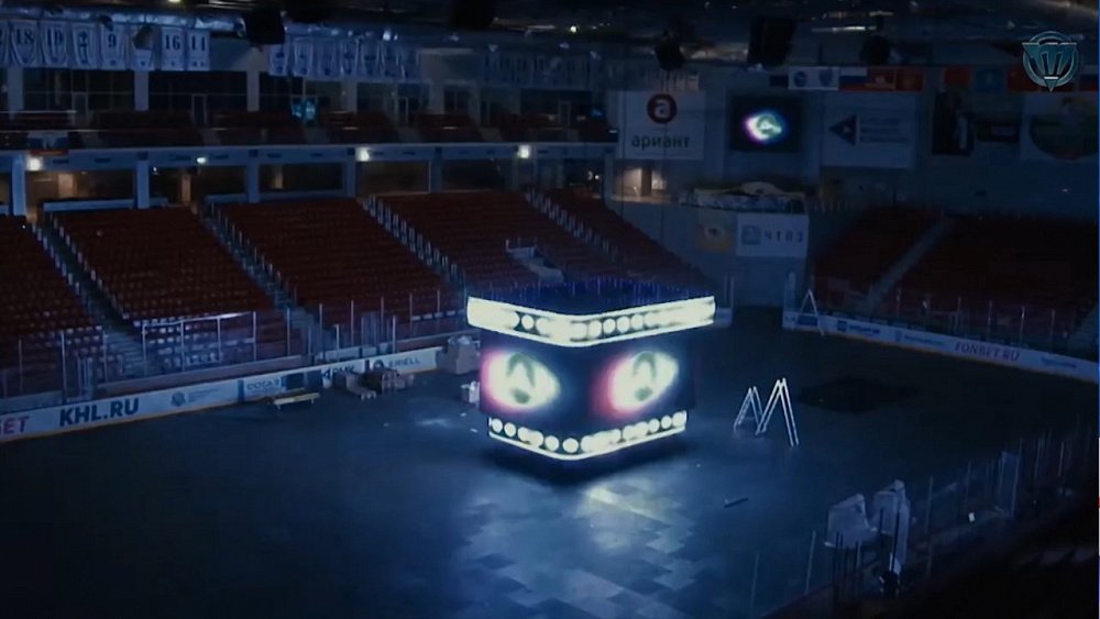  "Трактор" поблагодарил Бориса Дубровского за новый куб