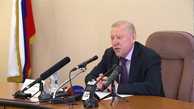 Пресс-конференция с Тефтелевым