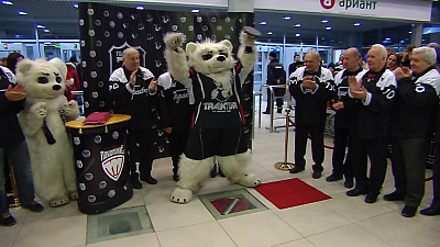 Хоккейный клуб «Трактор» отметил свое 70-летие. Видео