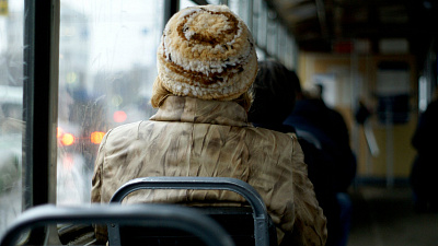 Так недолго и заболеть. Челябинцы жалуются на холод в общественном транспорте