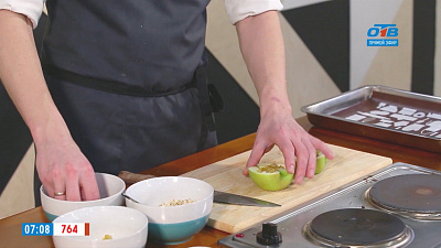 Наше УТРО на ОТВ – запеченное яблоко