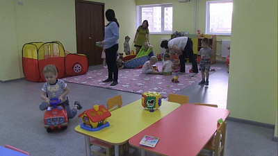 В области ликвидируют очередь в детские сады