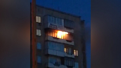 Девятиэтажка загорелась в Челябинске из-за тлеющего окурка
