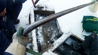 9-летний мальчик провалился в карусель