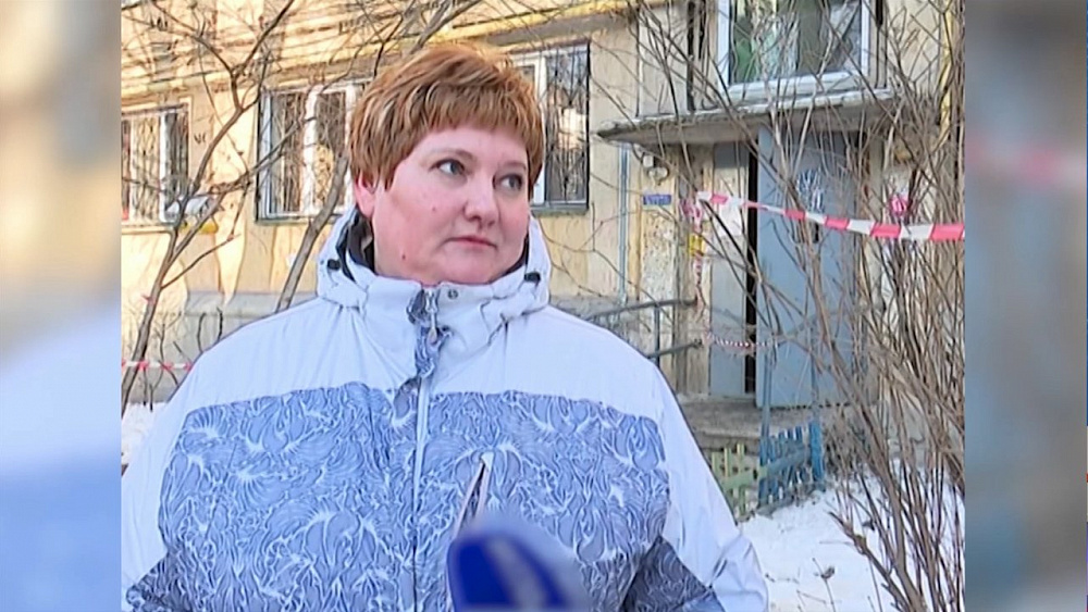 Челябинцев оставили зимовать без крыши