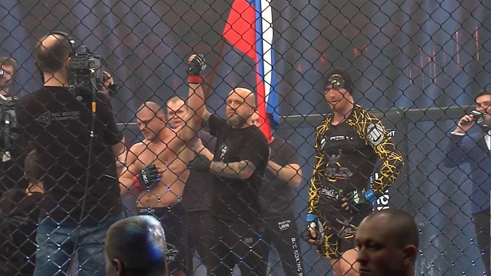 Майк Тайсон и Костя Цзю в Челябинске