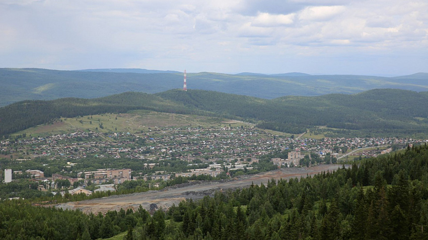 Город бакал челябинская область. Дк горняков бакал. Г бакал челябинской обл. Город бакал челябинская область. Г бакал челябинской обл.