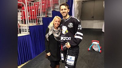 Подруга защитника Ника Бэйлена прокомментирует матч «Трактор» vs «Нефтехимик»