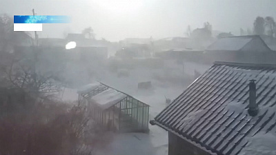 Жители Златоуста из-за ветра остались без электричества