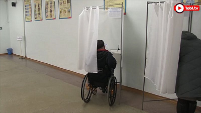 Для людей с ограниченными физическими возможностями избирательные участки оборудованы пандусами 