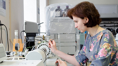 В ЮУрГУ создают материалы для электроники 21 века