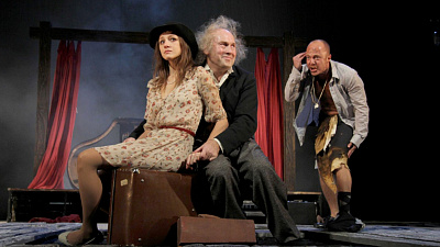 В Челябинском драмтеатре премьера — «Старший сын»