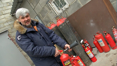 Челябинцы раскупают средства пожарной защиты