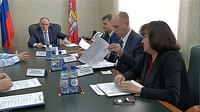 Губернатор Борис Дубровский проводит приём граждан