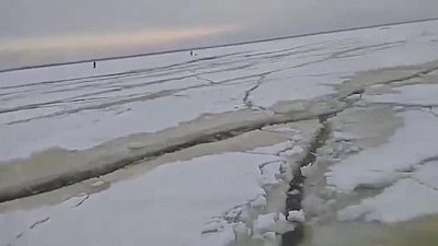 Рыбак снимал видео вместо своего же спасения 