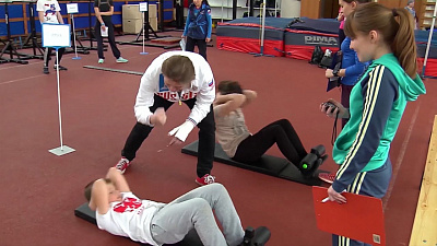 Ведущие «Нашего утра» сдают нормы ГТО