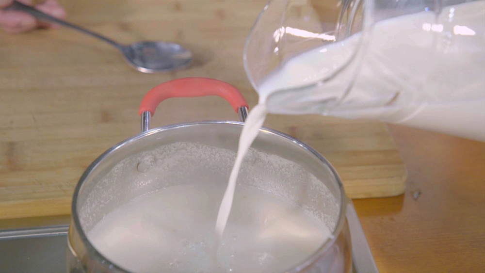 Наше УТРО на ОТВ – пшенная каша с изюмом и творогом