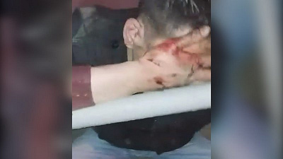 Трех челябинцев порезал ножом пешеход в центре города