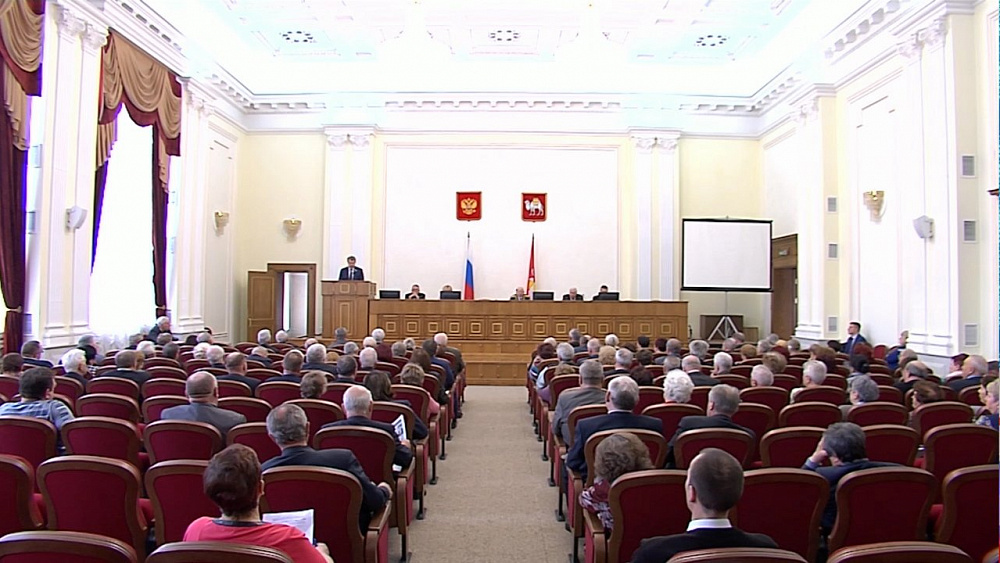 Продажу алкоголя в многоэтажках могут запретить