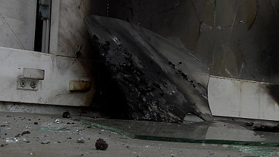 Двое детей пострадали из-за брошенного в окно «коктейля Молотова»