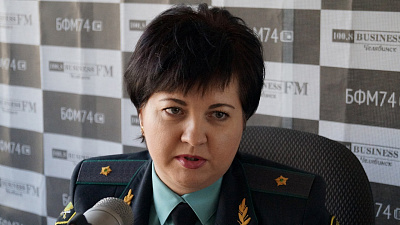 Южноуральцы спешат погасить долги, чтобы не остаться «невыездными»