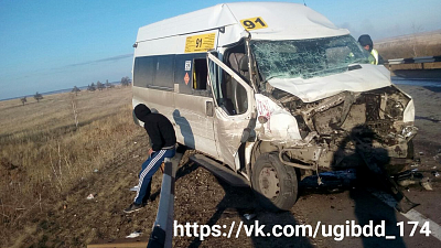 Три автомобиля столкнулись в Пластовском районе