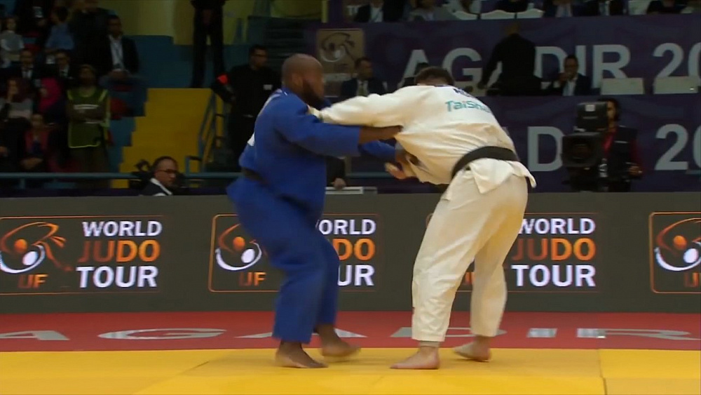 Обзор спортивных событий от 26.04.2018