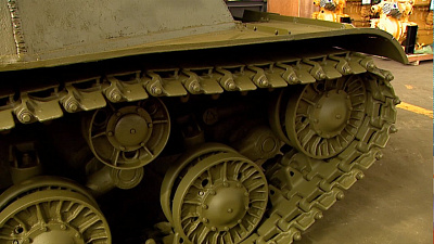 К построению 9 мая готовят три боевых машины