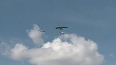 Самолеты Челябинского областного аэроклуба ДОСААФ России в небе над Челябинском