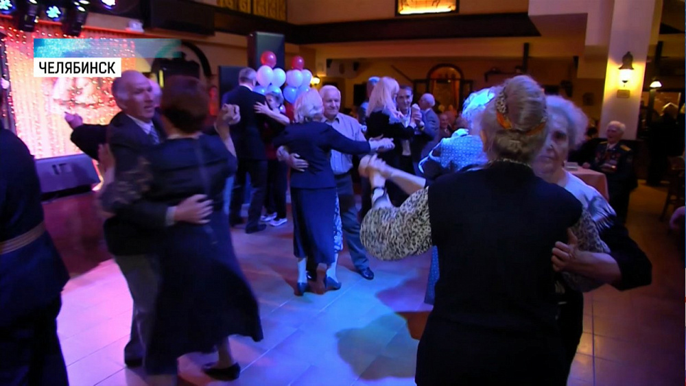 На приём к главе города пришли 350 ветеранов