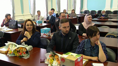 Некоммерческим организациям вручили гранты