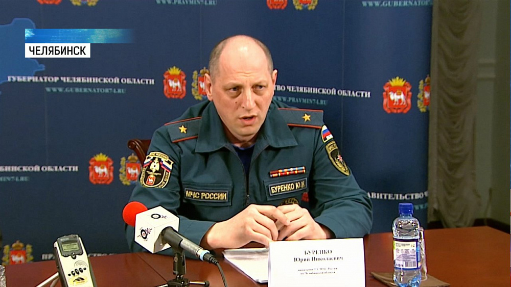 Пожарные и спасатели получают по 100 вызовов в день