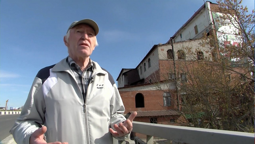 Стройку к саммитам будут транслировать в сети