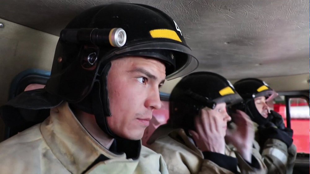 Журналисты провели с пожарными целый день