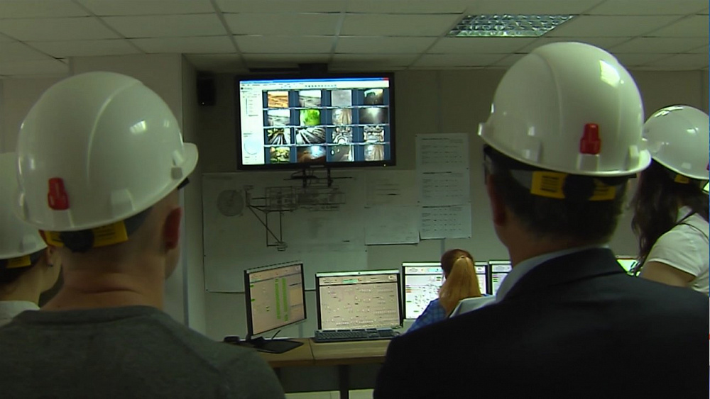 Французская делегация посетила Михеевский ГОК