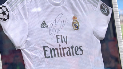 В Челябинске разыграли футболку Криштиану Роналду