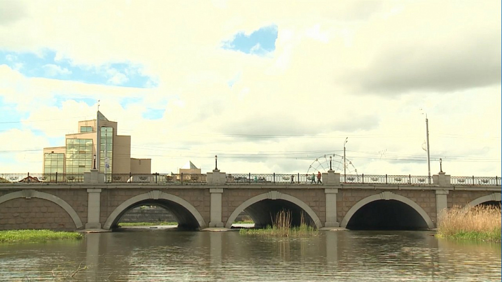 Реку Миасс избавят от сливов из ливневок