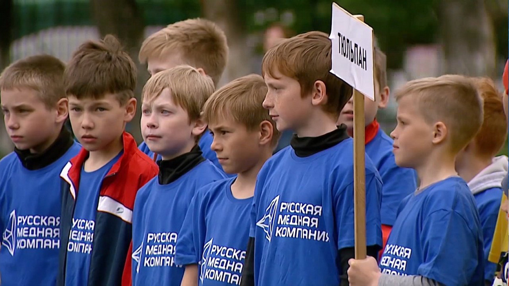 В Челябинске стартовал фестиваль дворового футбола