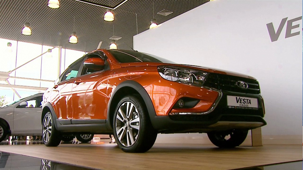 В Челябинске открылся новый автосалон LADA