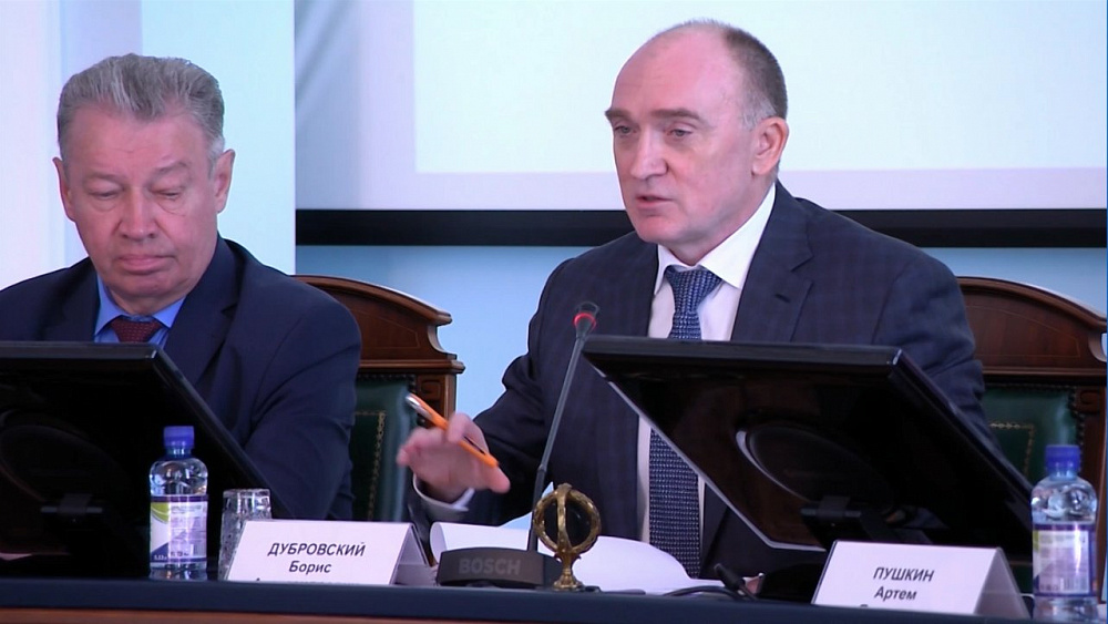 Борис Дубровский отчитал глав за котельные