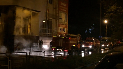 Возгорание на территории крупного ТРК произошло в Миассе