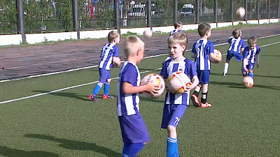 Наше УТРО на ОТВ – спорт с пеленок – футбол