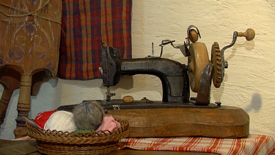 Метеорит, шерстистый носорог и деревянная швейная машинка