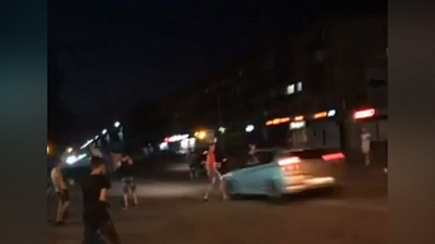Водитель налетел на толпу футбольных болельщиков в Копейске 