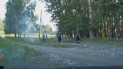 «Не смог проехать мимо»: очевидец предотвратил пожар в Челябинской области 