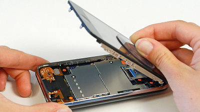 Как выбрать и где купить запчасти для iPhone в Уфе?